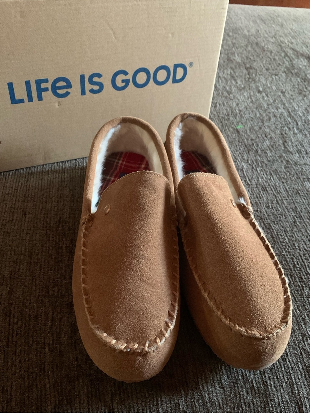 Life is Good womans Moccasin Slippers in Camel Brown